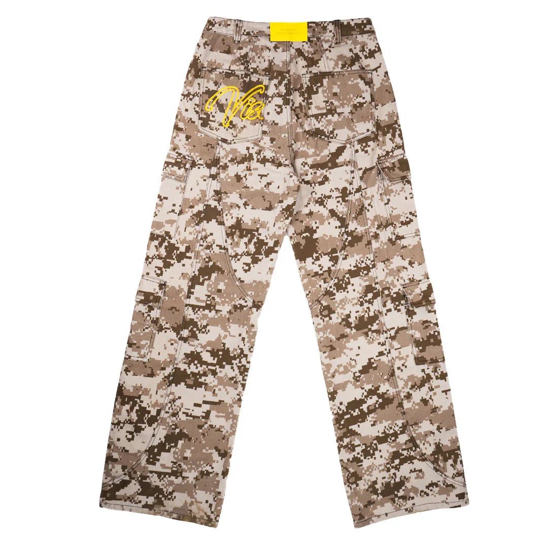 VISIONARY CLUB "WAR READY" CARGO JEANS