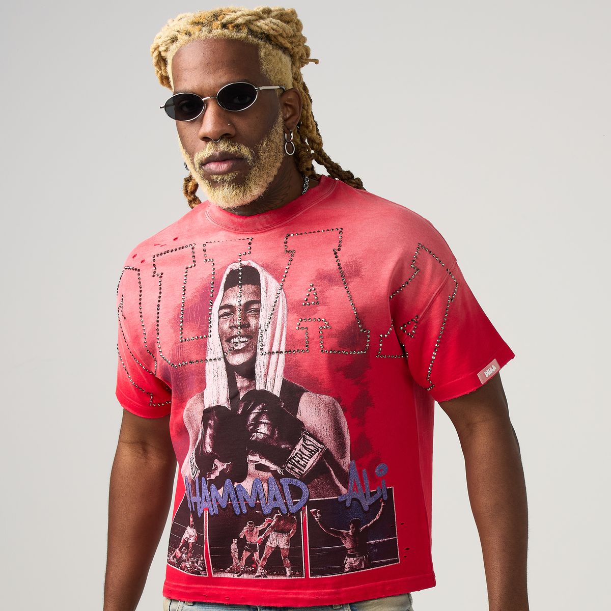 DUAA LEGENDS RED TEE SHIRT