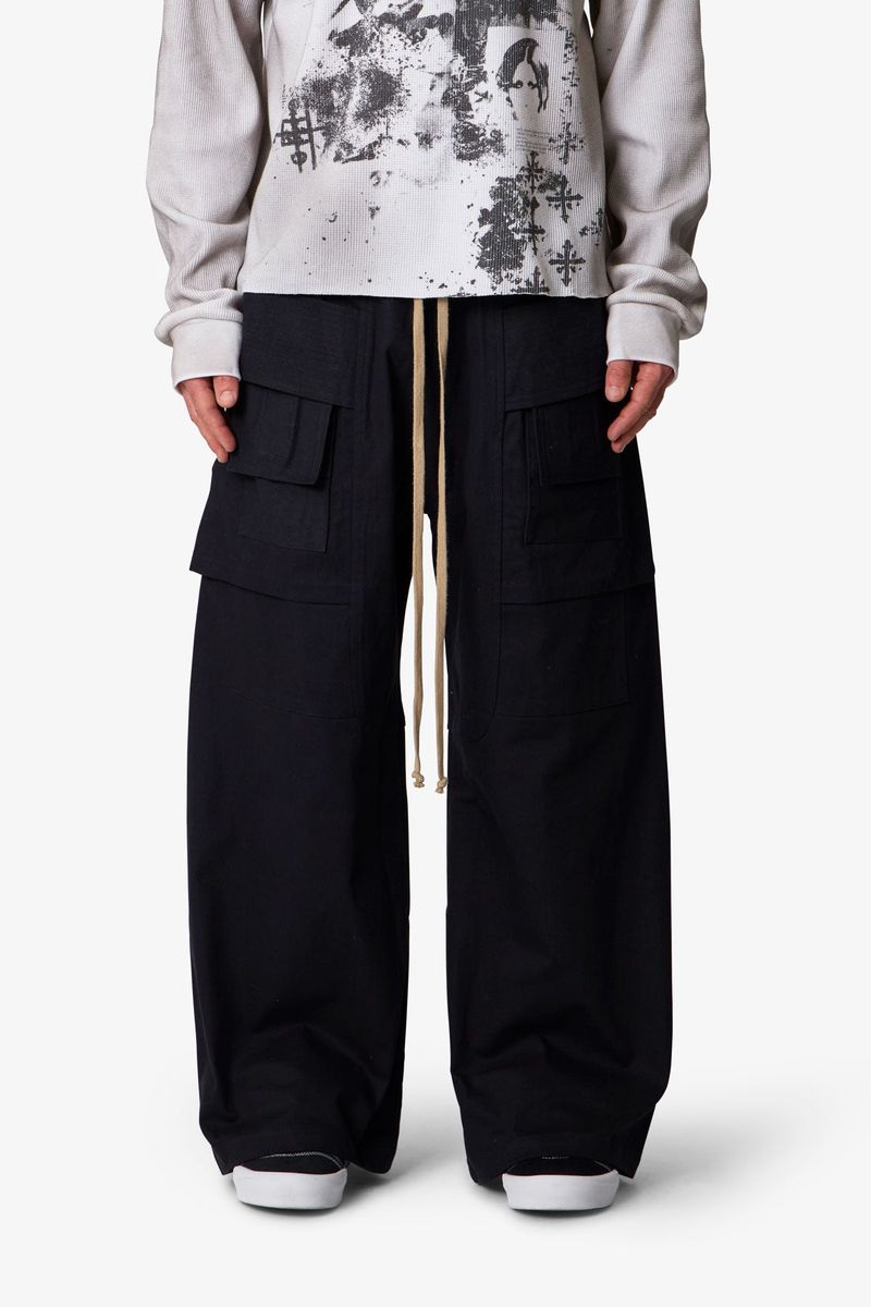 MNML Strapped Cargo Pants - Black