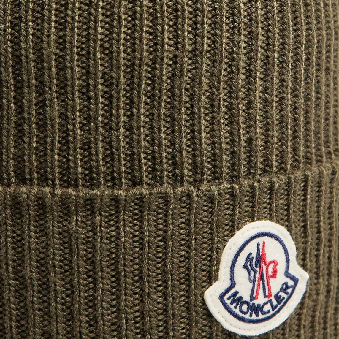MONCLER LOGO BEANIE LIGHT GREEN
