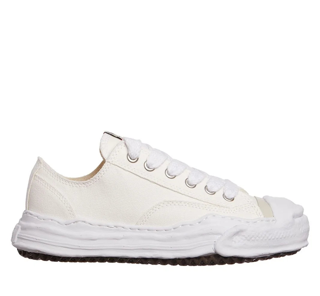 Maison MIHARA YASUHIRO Off-White 'Hank' OG Sole Canvas Low-Top Sneakers