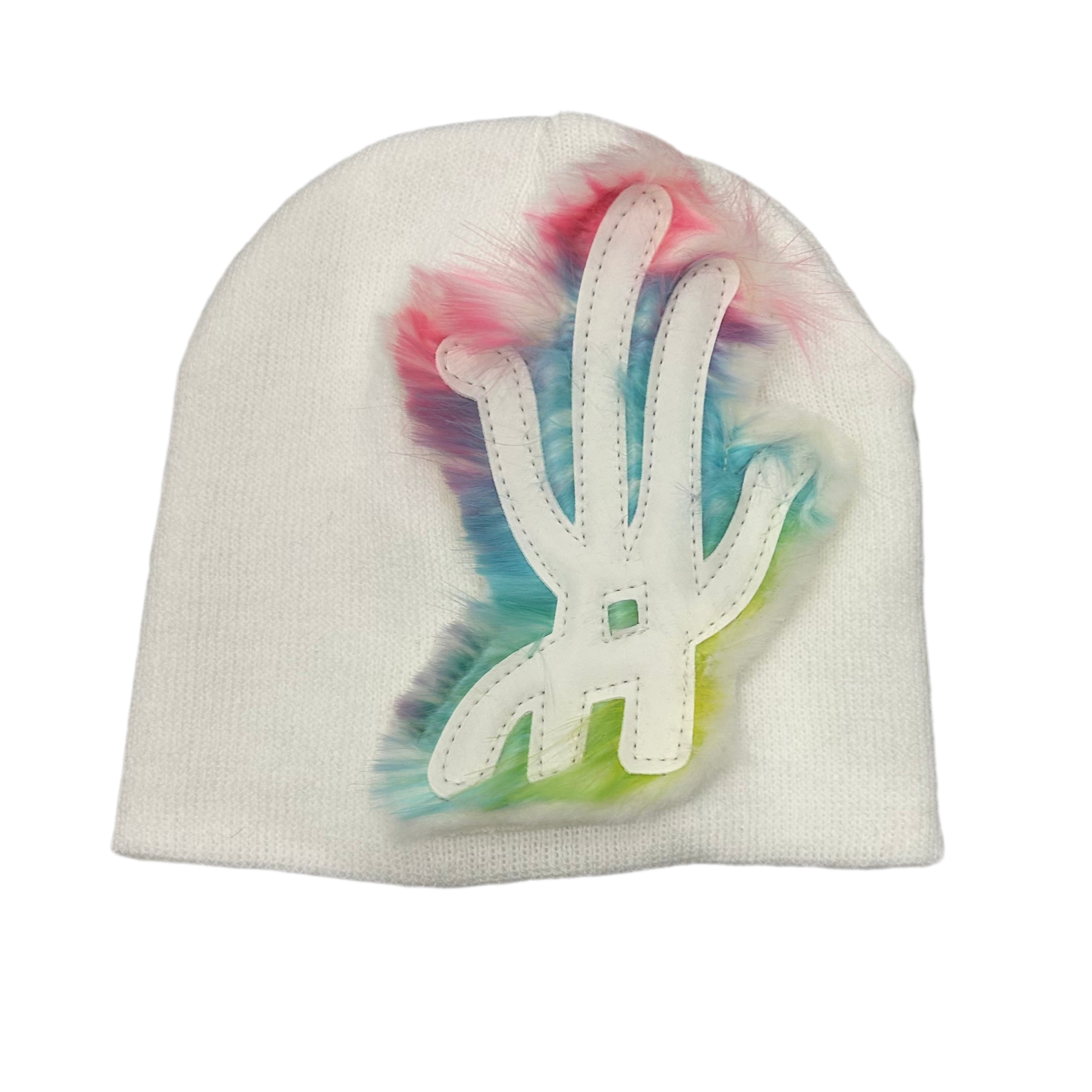 YKWYK WHITE & RAINBOW FUR BEANIE