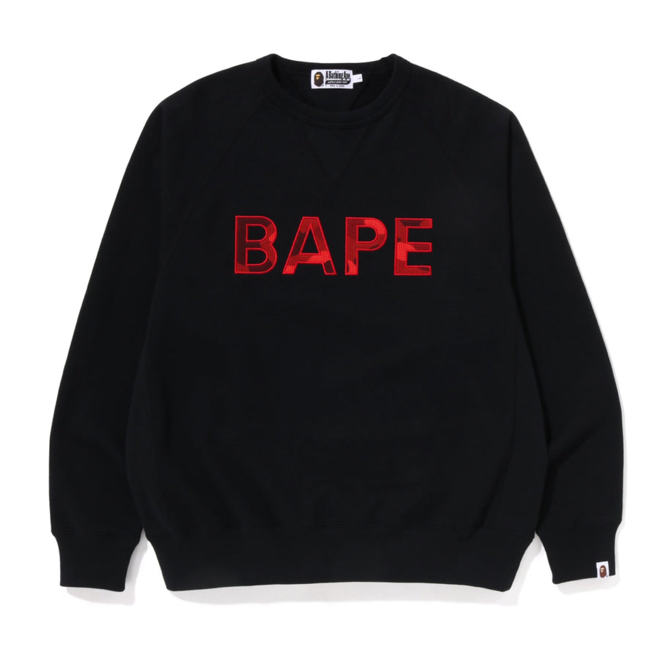A BATHING APE BAPE PATCH RELAXED FIT CREWNECK BLACK RED