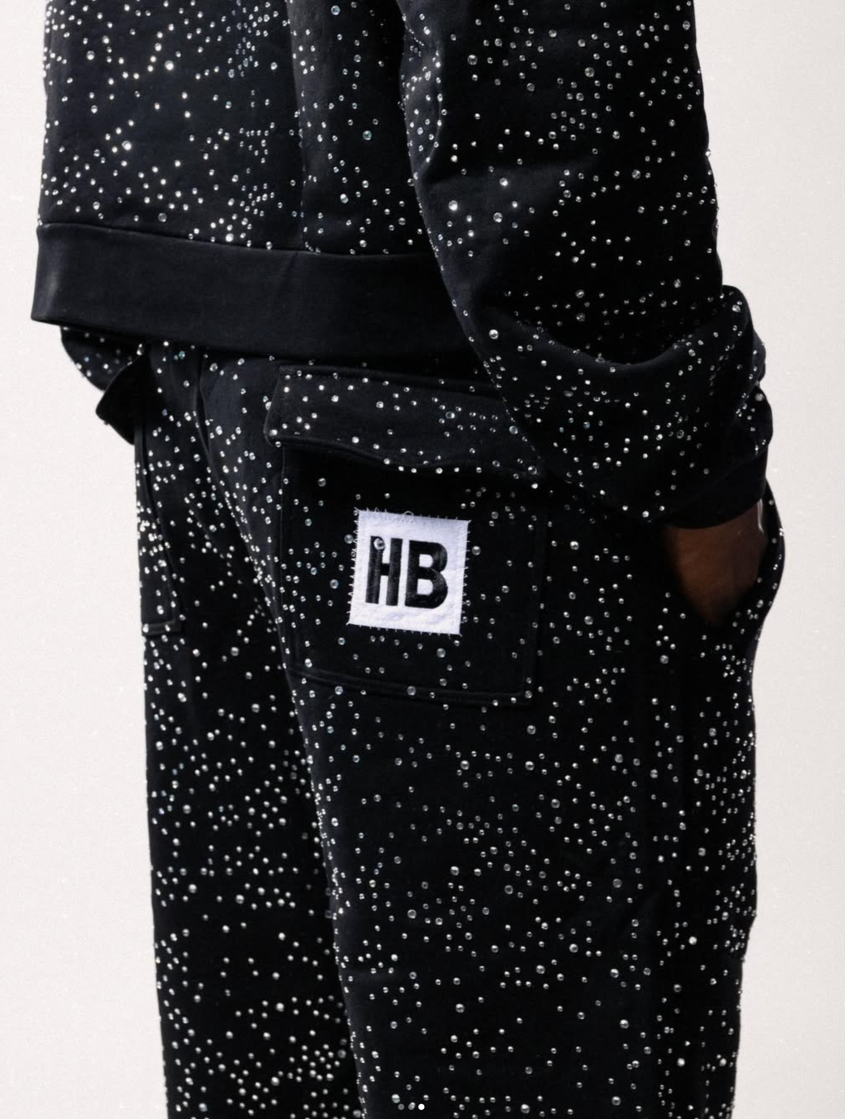 HYPEBOYS UNIFORM BLING SWEATPANTS (BLACK)