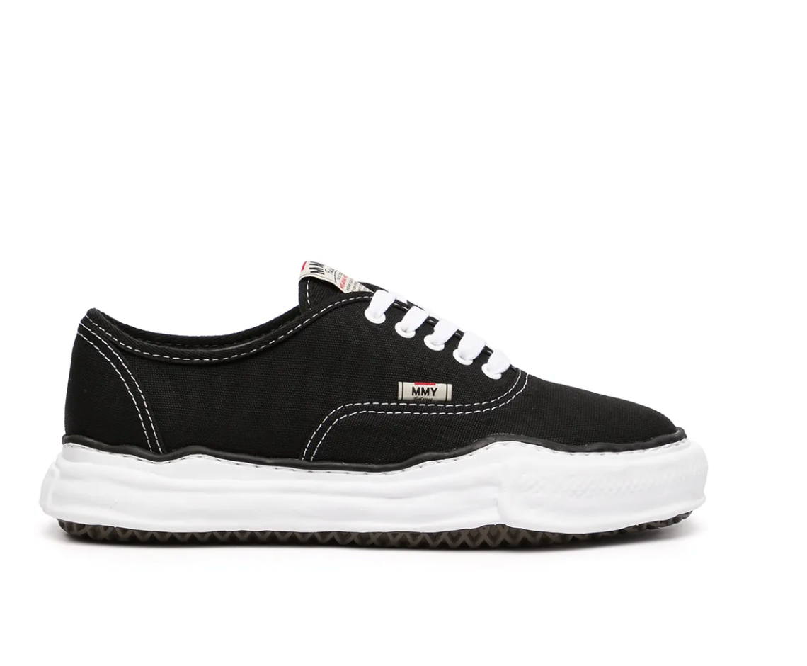 Maison MIHARA YASUHIRO Baker Black canvas low top sneakers