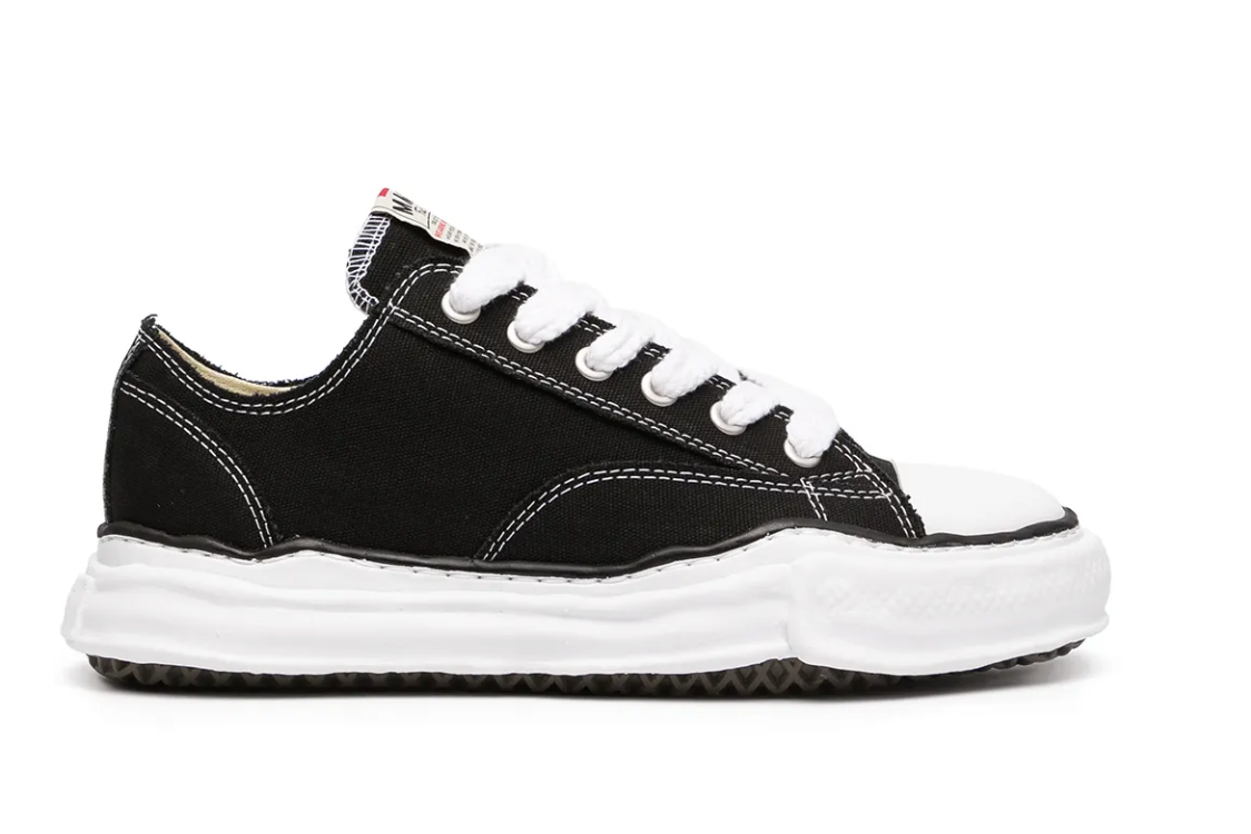 Maison MIHARA YASUHIRO Peterson Black canvas low top sneakers