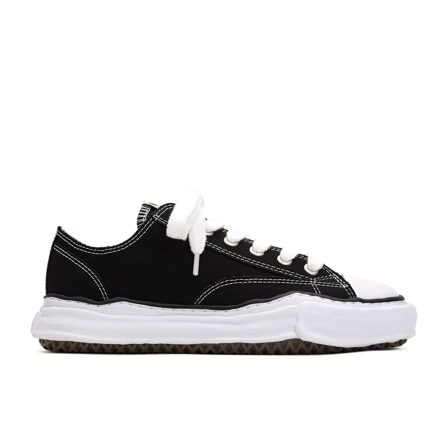 Maison MIHARA YASUHIRO | "PETERSON" OG Sole Canvas Low-top Sneaker