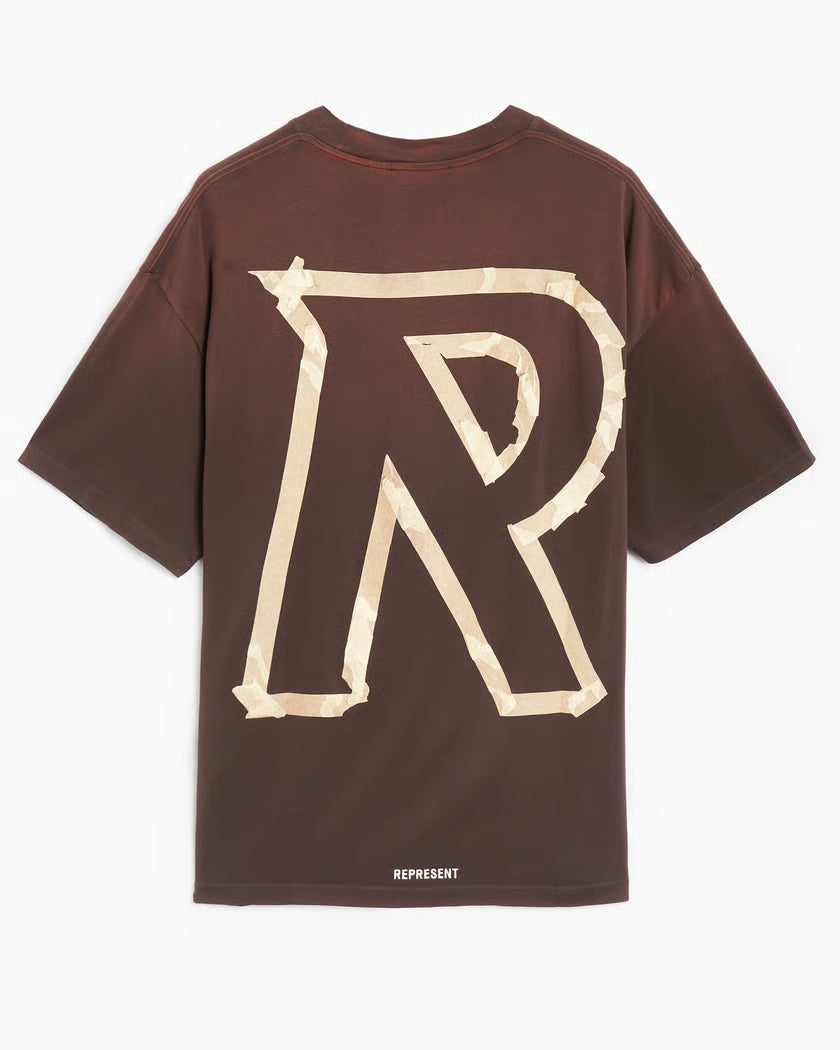 REPRESENT MASKING TAPE TEE IN BROWN